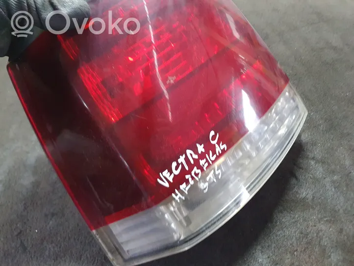 Opel Vectra C Lampa tylna 28A30Q