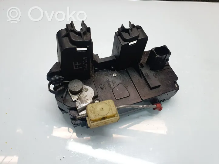 Opel Vectra C Serrure de porte arrière 24447345