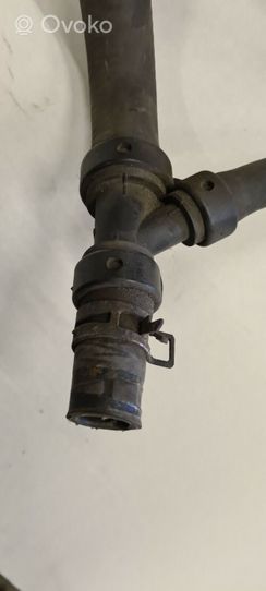 Chevrolet Suburban Engine coolant pipe/hose 