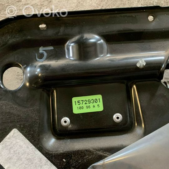 Chevrolet Suburban Tailgate lock loop/hook striker 15729301