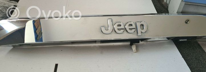 Jeep Liberty Takaluukun rekisterikilven valon palkki 57010158