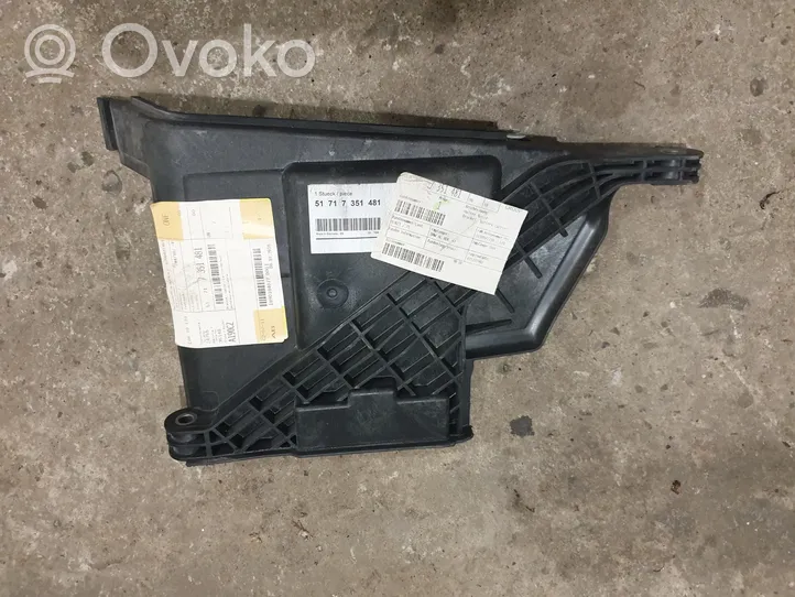 Mini One - Cooper F56 F55 Support boîte de batterie 7351481