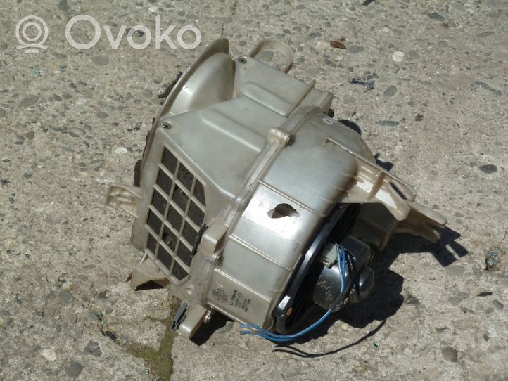 Daihatsu Charade Soplador/ventilador calefacción 8713087705