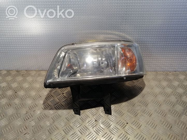 Volkswagen Transporter - Caravelle T5 Lampa przednia 0301191301