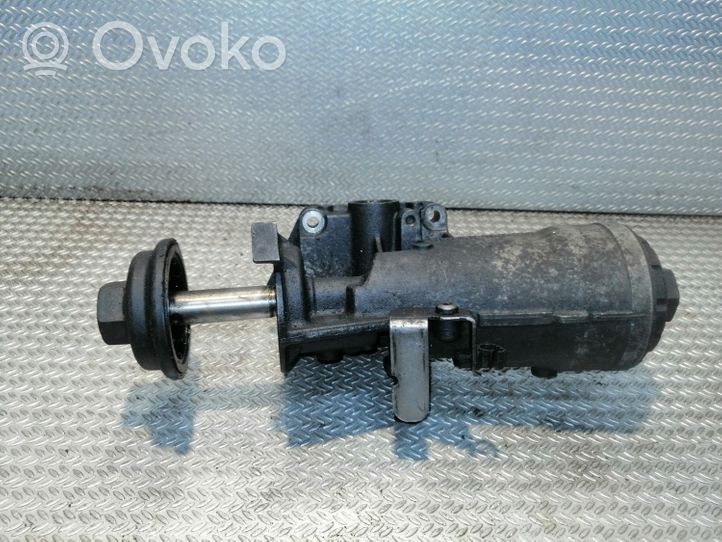 Volkswagen Caddy Supporto di montaggio del filtro dell’olio 045115389E