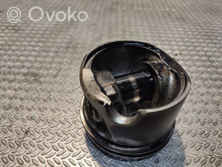 Volkswagen Crafter Piston 03L107065AG