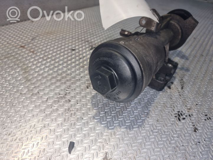 Volkswagen Caddy Supporto di montaggio del filtro dell’olio 045115389K