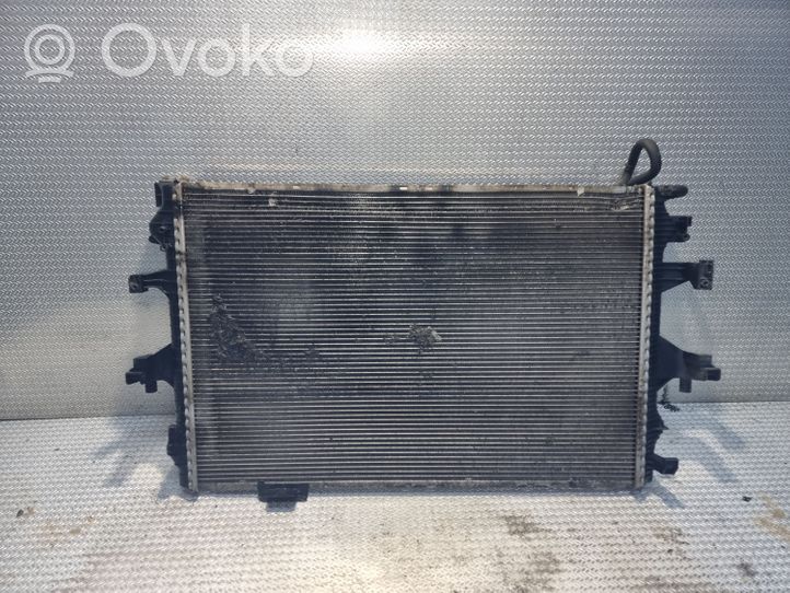 Volkswagen Transporter - Caravelle T5 Radiateur de refroidissement 7H0121253J