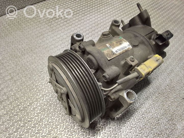 Opel Vivaro Compresseur de climatisation 9678656080