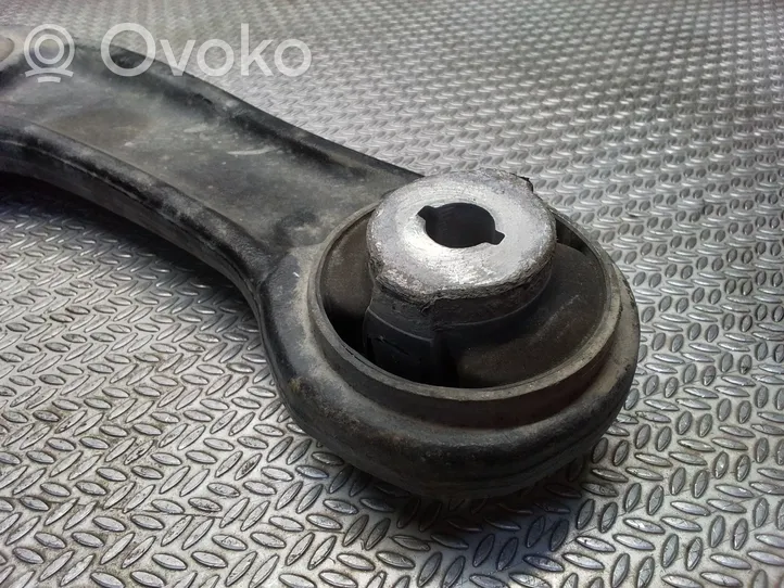 Toyota Proace Triangle bras de suspension inférieur avant SU001A6516