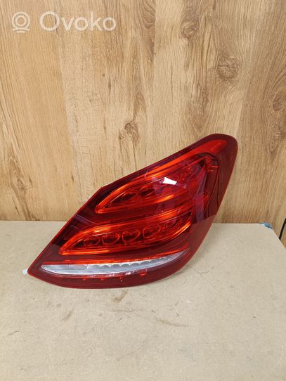 Mercedes-Benz C W205 Luci posteriori A2059060457