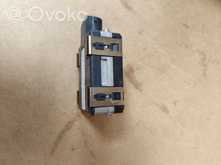 Mercedes-Benz GLC AMG Sensor de radar Distronic A0009058913