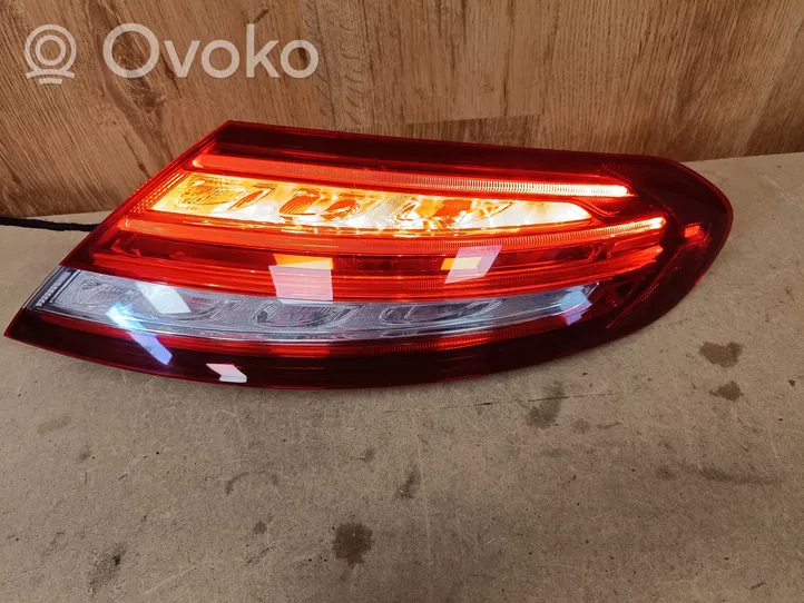 Mercedes-Benz C AMG W205 Rear/tail lights A2059066600