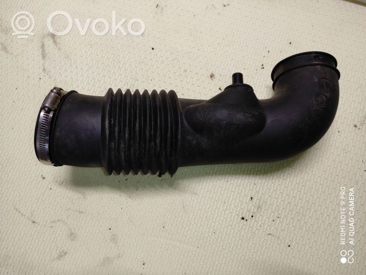 Cadillac SRX Oro paėmimo kanalo detalė (-ės) 25733251