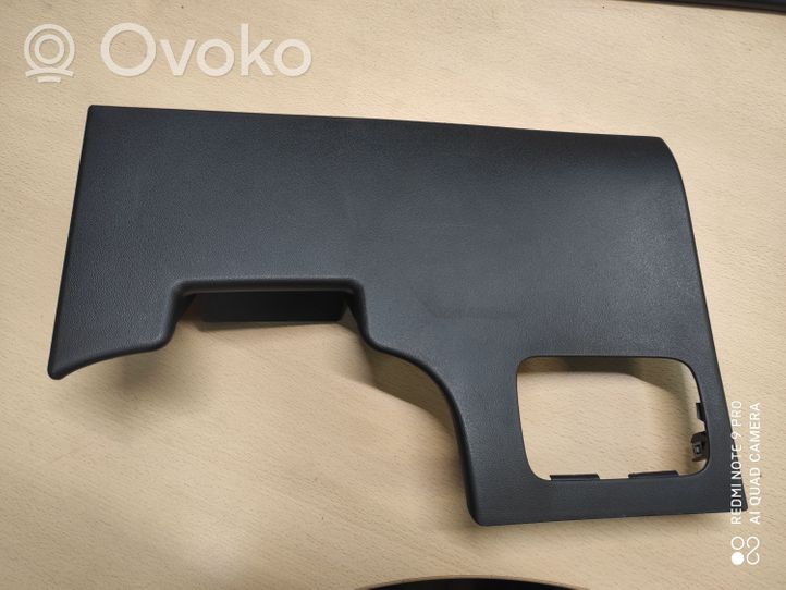 Citroen C3 Aircross Rivestimento pannello inferiore del cruscotto 13477805