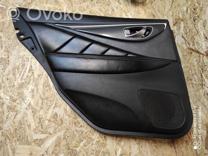 Infiniti Q50 Rivestimento del pannello della portiera posteriore 829774GA0A