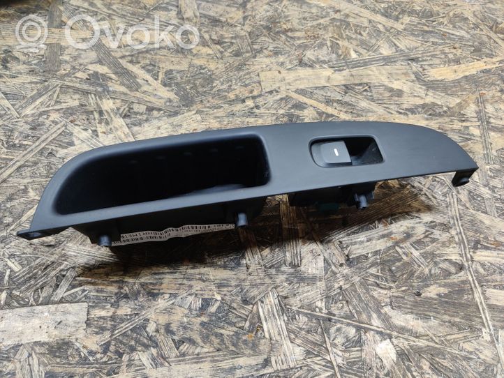 Hyundai i10 Rivestimento per maniglia portiera posteriore 83740B9010