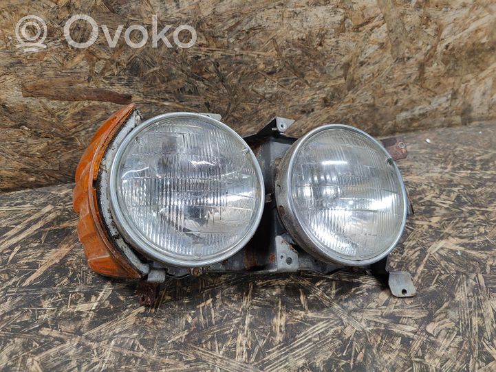 Mercedes-Benz SL R107 Faro delantero/faro principal 1305523034