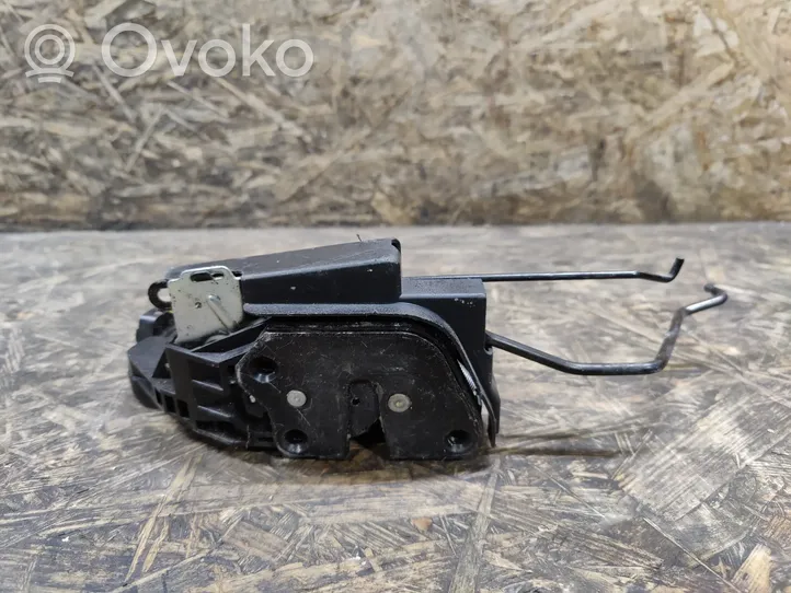 Hyundai Tucson LM Front door lock, 15.00 € RRR