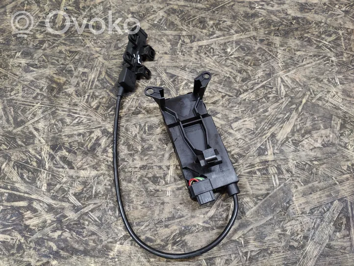 Mercedes-Benz SL AMG R230 Antenne intérieure accès confort A2308200075