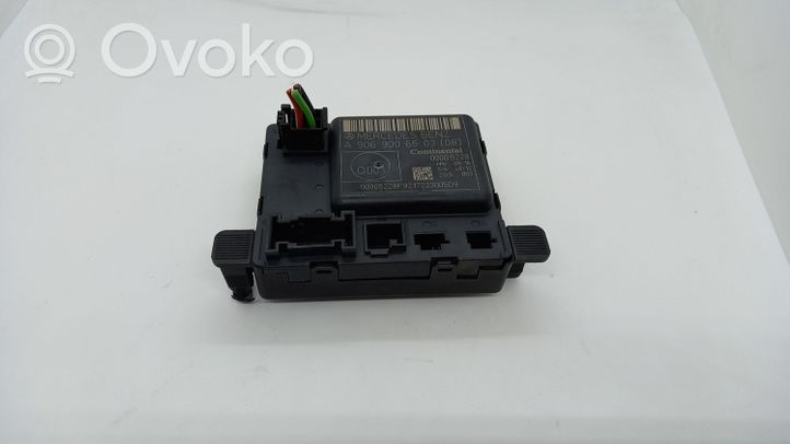 Mercedes-Benz Sprinter W906 Centralina/modulo portiere A9069006503