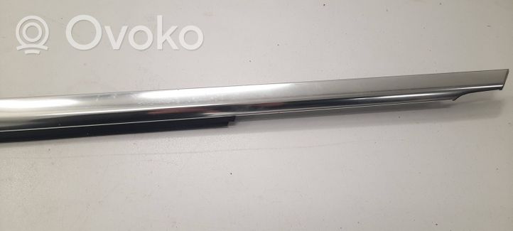 Mercedes-Benz E W213 Rivestimento modanatura A2137200124