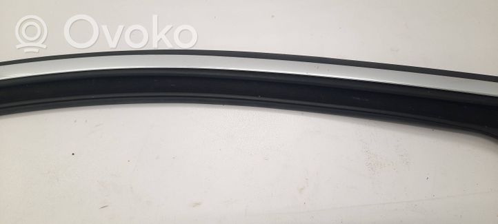 Mercedes-Benz GLC X253 C253 Rivestimento modanatura del vetro della portiera anteriore A2537257300