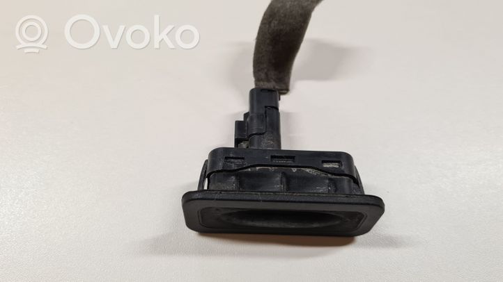 Renault Megane II Przełącznik / Przycisk otwierania klapy bagażnika 8200078256