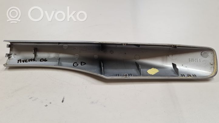 Toyota Avensis T250 Osłona relingu dachowego 6349305032