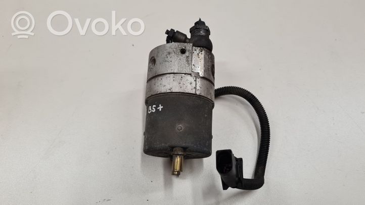 Volkswagen PASSAT B5.5 Bremžu intensitātes (svara) regulators 8E0614175D