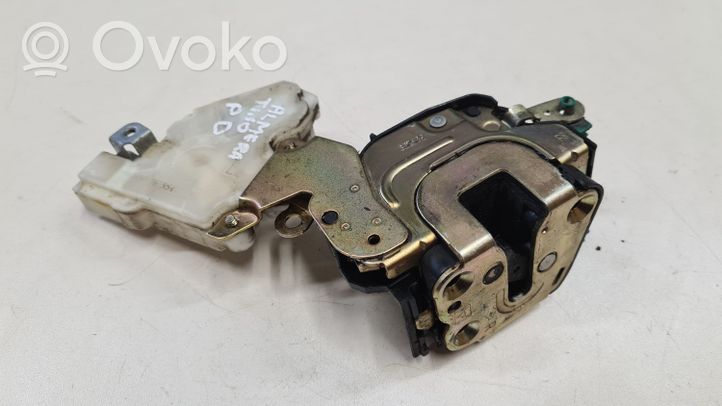 Nissan Almera Tino Front door lock 8055261U66