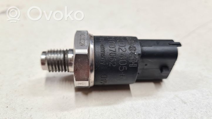 BMW 3 E46 Kraftstoffdrucksensor 0281002405