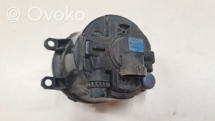 Toyota Avensis T250 Fendinebbia anteriore 812100W050