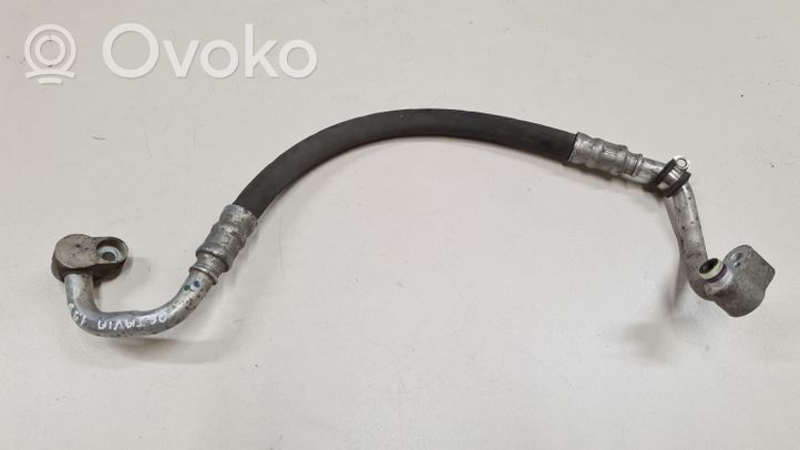 Skoda Octavia Mk2 (1Z) Air conditioning (A/C) pipe/hose 1K0820721C