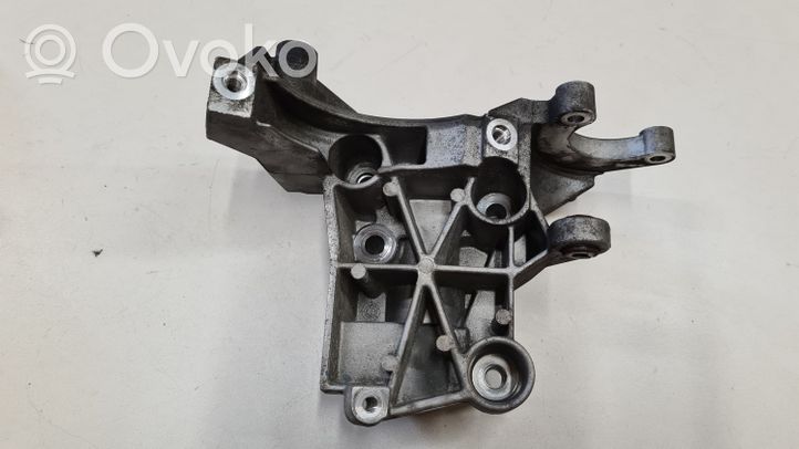 Audi A6 Allroad C6 Support de pompe de direction assistée 059145169