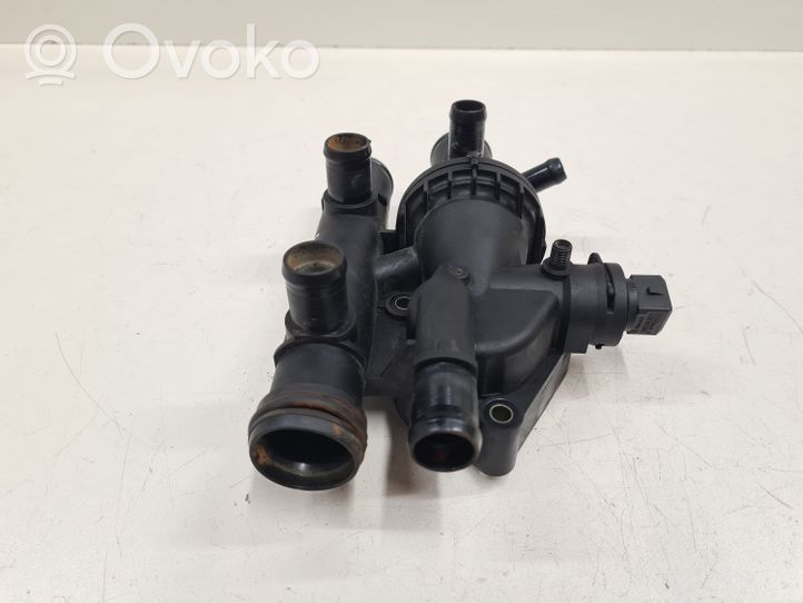 Renault Vel Satis Termostat / Obudowa termostatu 8200154300