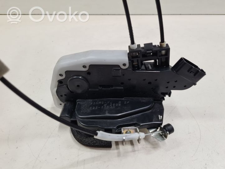 Nissan Leaf I (ZE0) Serrure de porte avant S9311530