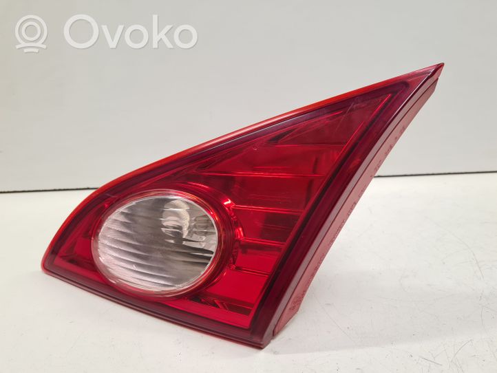 Nissan Murano Z51 Lampy tylnej klapy bagażnika E423266