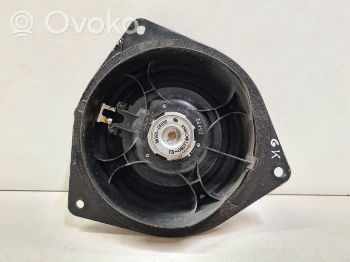 Toyota Corolla Verso E121 Takaoven kaiutin 861600F030