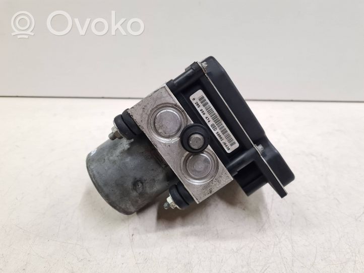 Audi A4 S4 B7 8E 8H Pompe ABS 8E0910517D