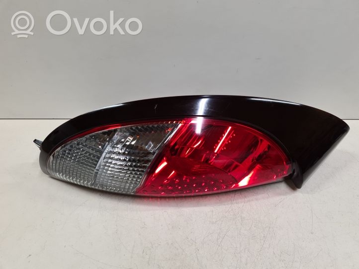 Peugeot iOn Lampa tylna 1146386L