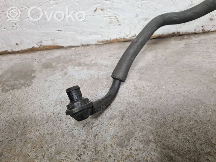 Volkswagen Touareg I Vacuum line/pipe/hose 7L0611932AE