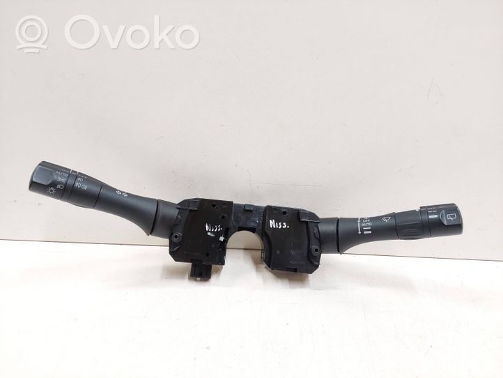 Nissan Murano Z51 Interruptor/palanca de limpiador de luz de giro 8712SD