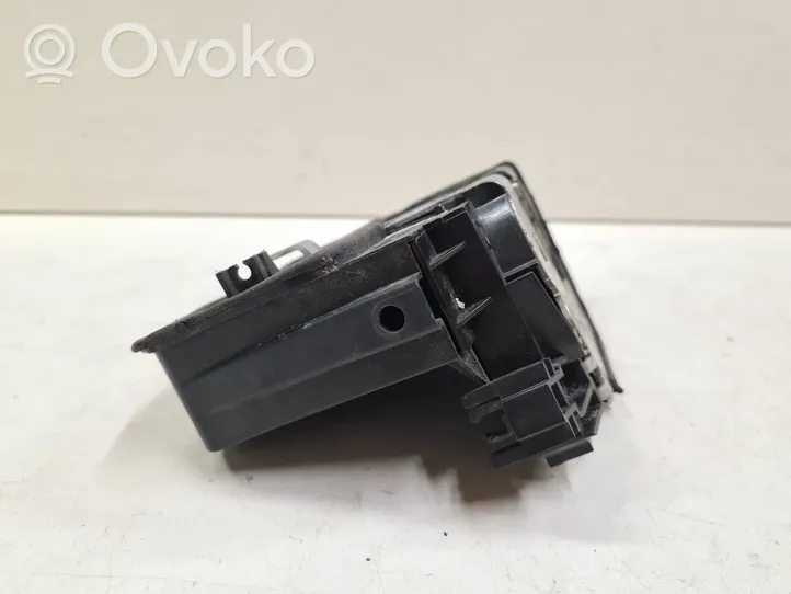 BMW 5 GT F07 Front door lock 7202144