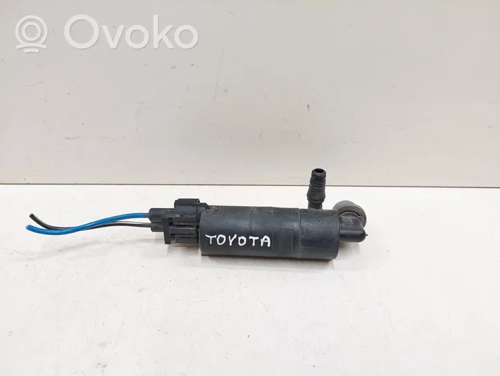 Toyota Avensis T250 Pompa spryskiwacza lampy przedniej 