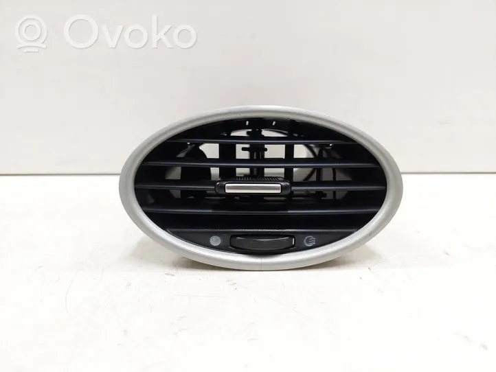 Ford Focus Copertura griglia di ventilazione laterale cruscotto 4M51A014L21AD