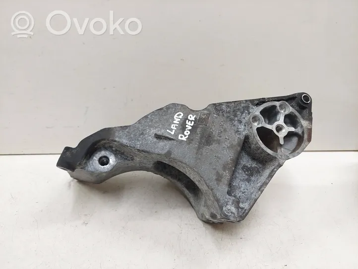 Land Rover Range Rover Sport L320 Engine mounting bracket YLU500380