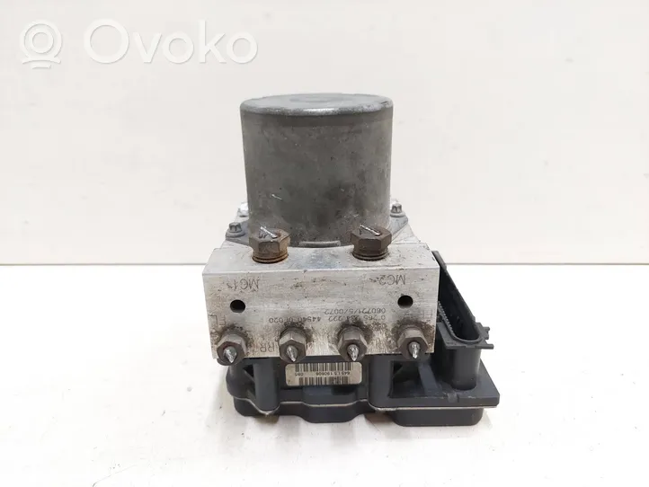 Toyota Corolla Verso E121 Pompe ABS 0265234222