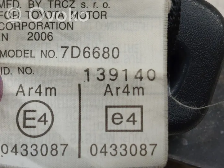 Toyota Corolla Verso E121 Katossa sijaitseva turvavyö 7D6680
