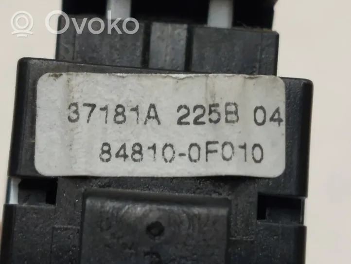 Toyota Corolla Verso E121 Включатель электрических окон 848100F010